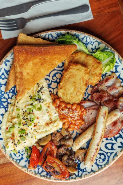 Full English Breakfast Platter at Court5